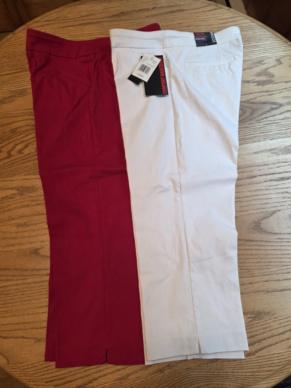 BUNDLE OF 2: Briggs Pull-On Stretch Women's Capri Pants NWT-White EUC-Red Size 8